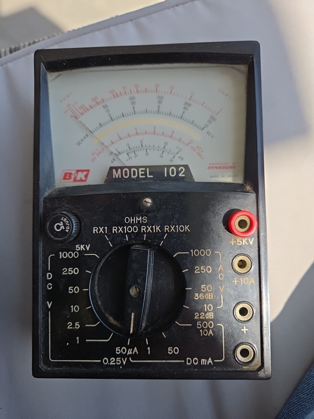 Vintage B&K Model 102