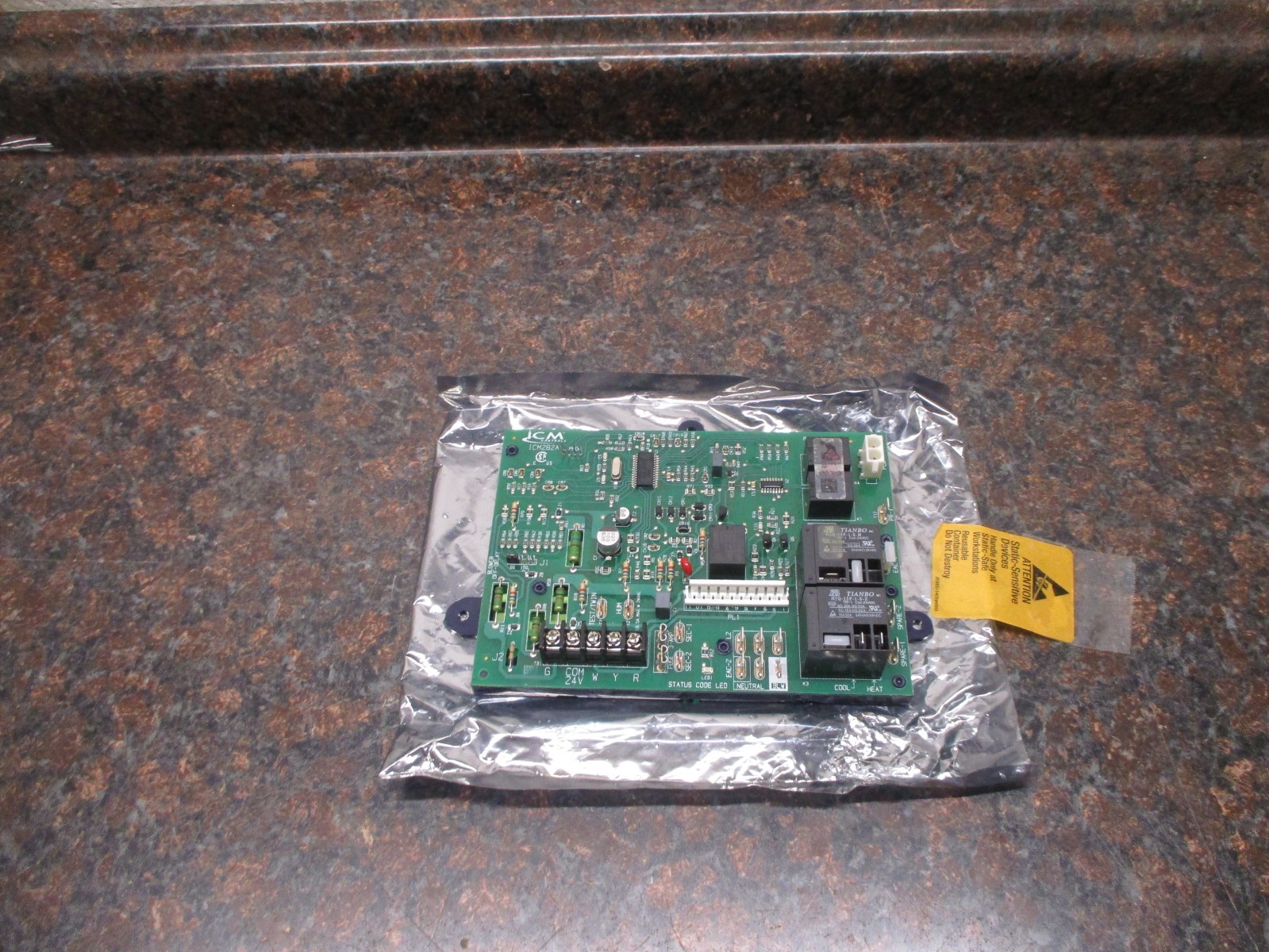 New ICM ICM282A Carrier HK42FZ009 HK42FZ011 HK42FZ013 Furnace Control Board