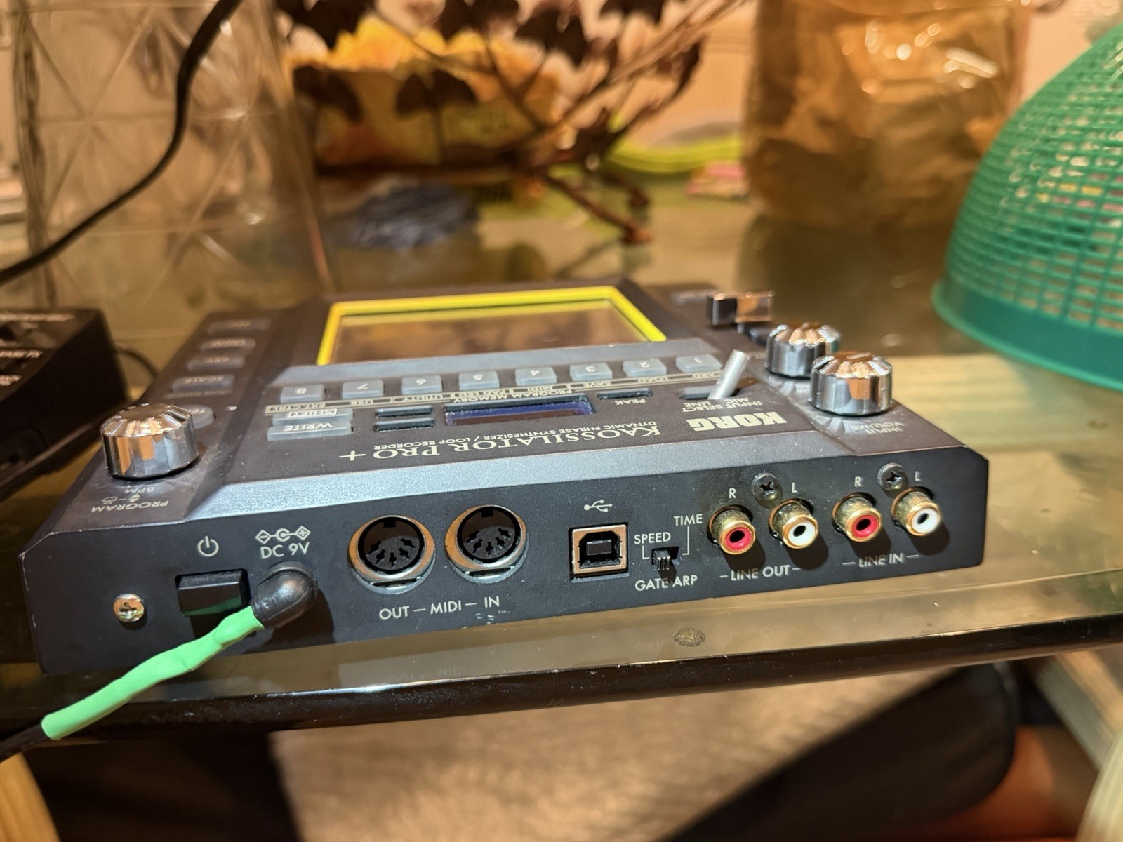 Dj Korg Kaossilator Pro Dynamic Effect Synthesizer