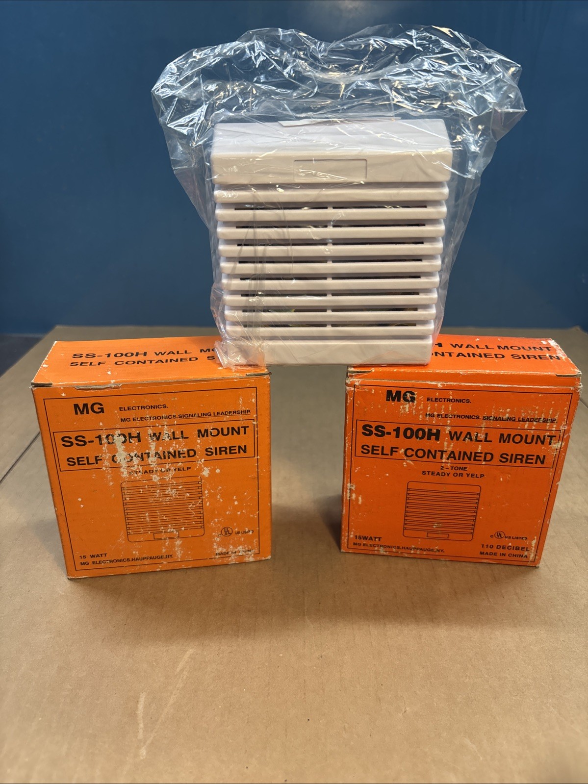 QTY 2 MG Electronics SS-100H Wall Mount Self Contained SirenS 15 Watt (NIB)