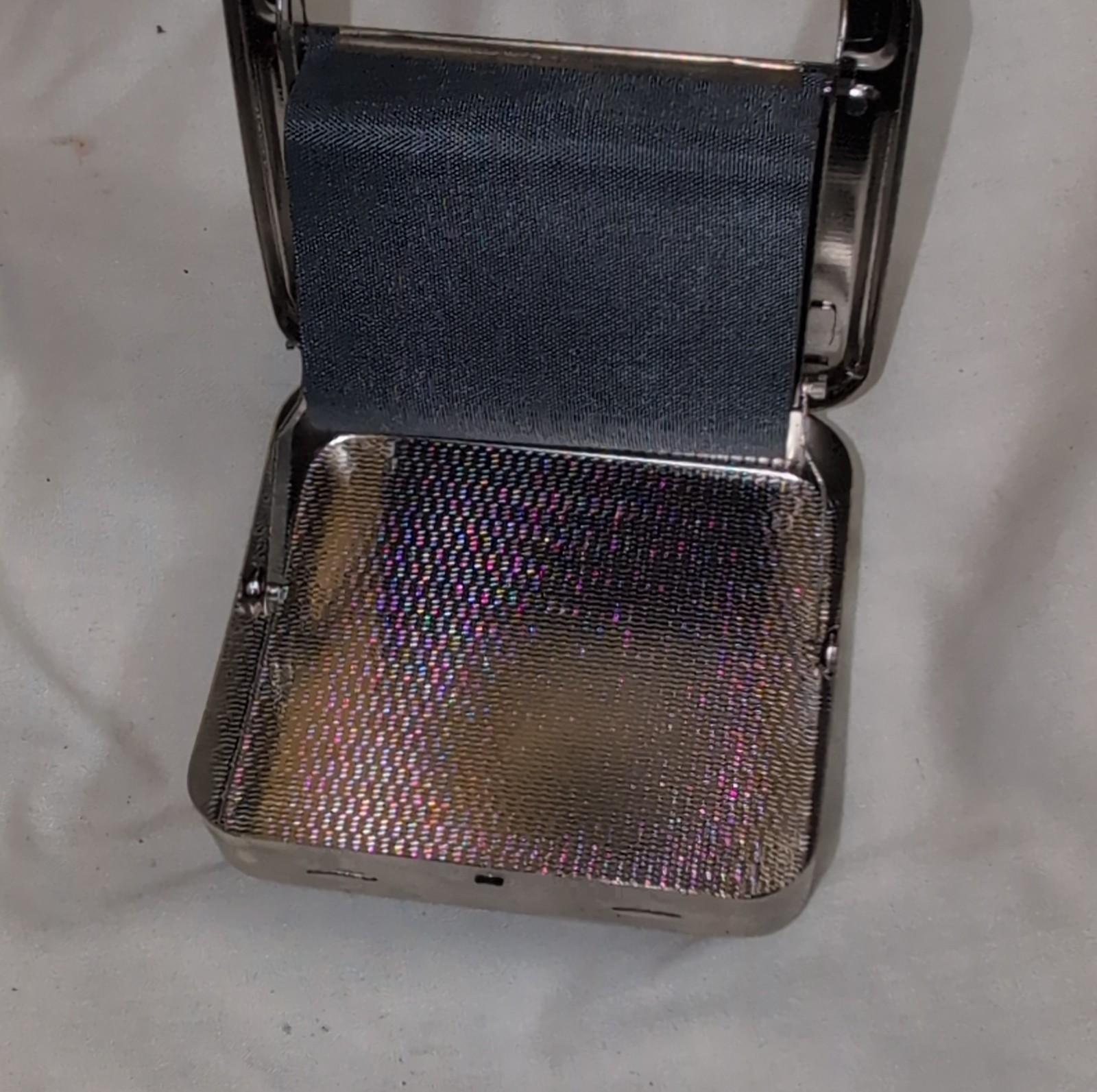 Zig-Zag Metal Cigarette Rolling Machine Tobacco Roller for Rolling Cigarettes