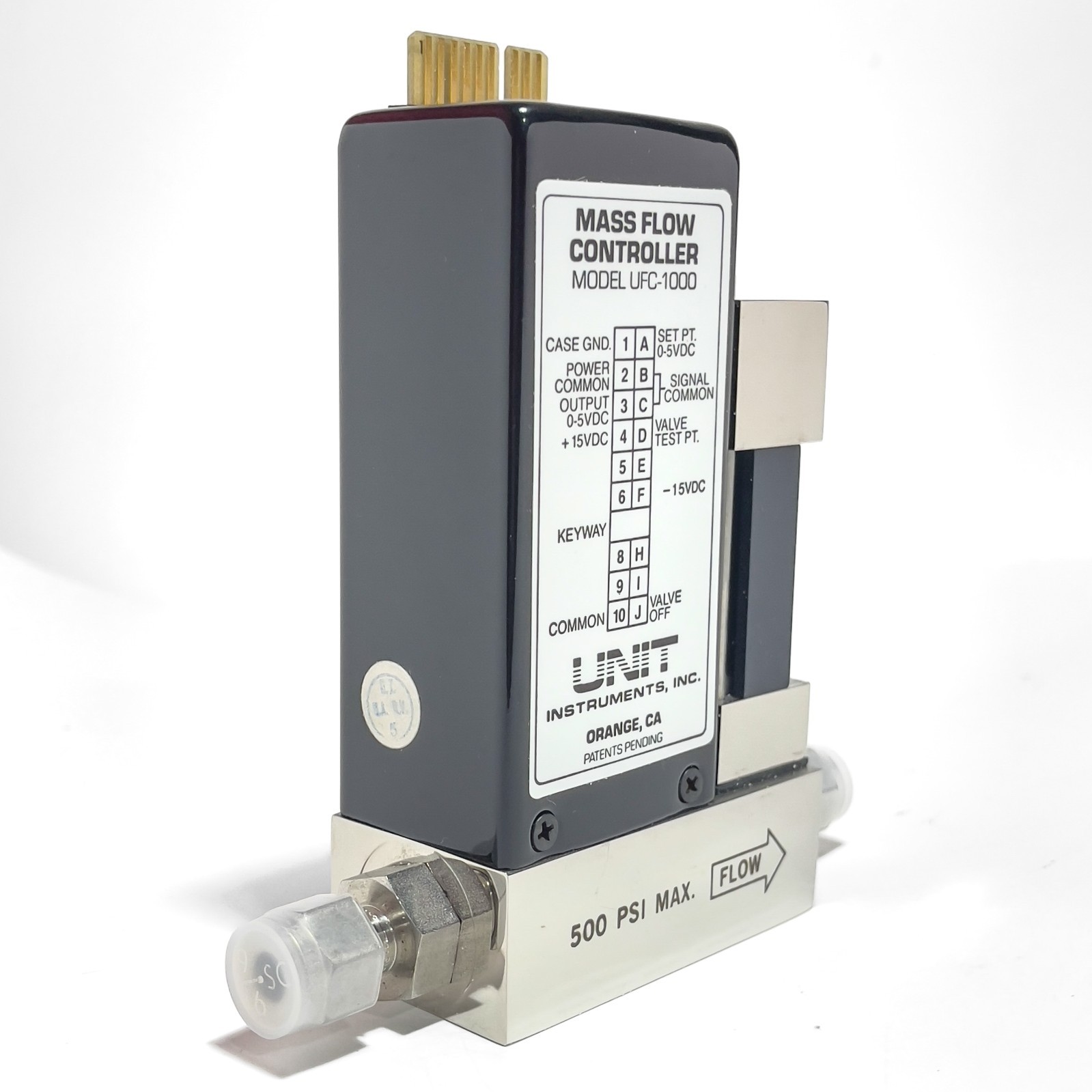 Unit Instruments UFC-1000 Mass Flow Controller 500 SCCM He 500 PSI MFC Open Box