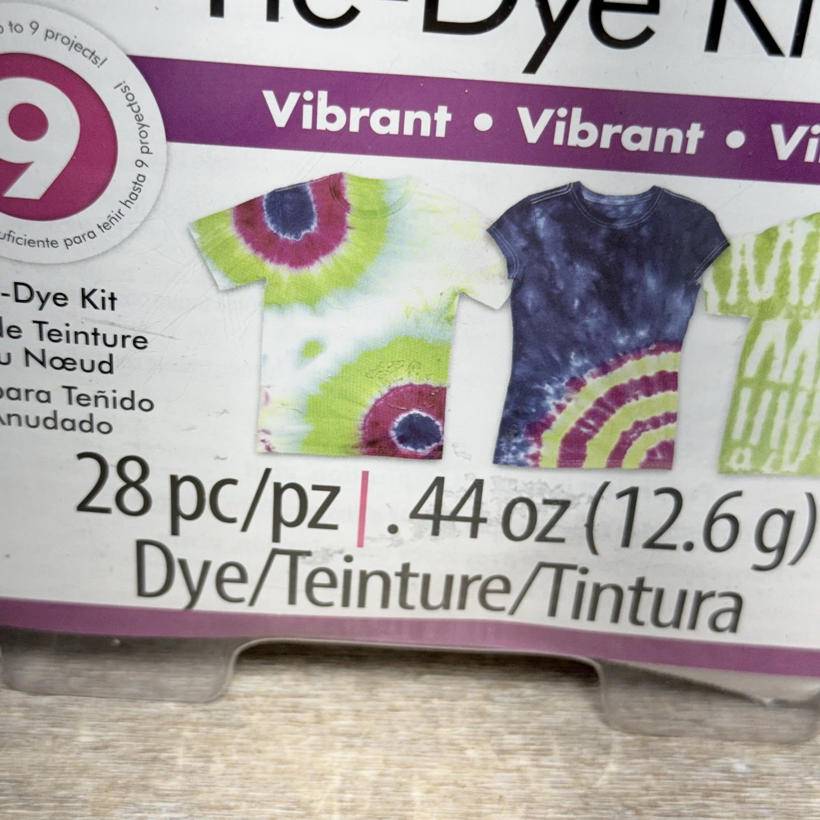 TULIP One-Step Tie-Dye Kit VIBRANT 28 Pc, .44oz/12.6g Dyes 9 Projects Brand New