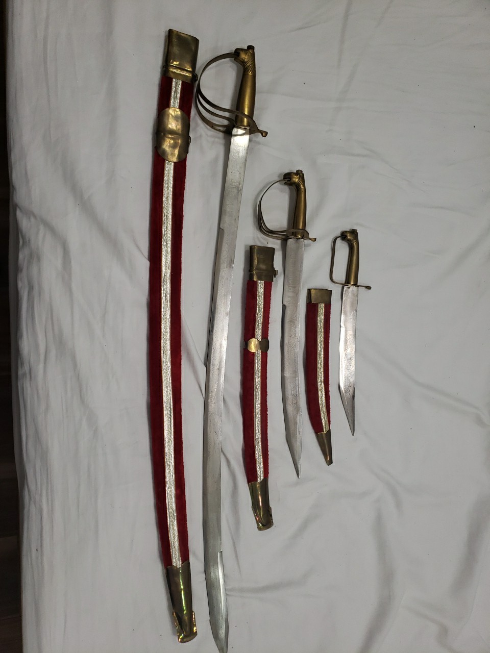 Saber And Knife Set