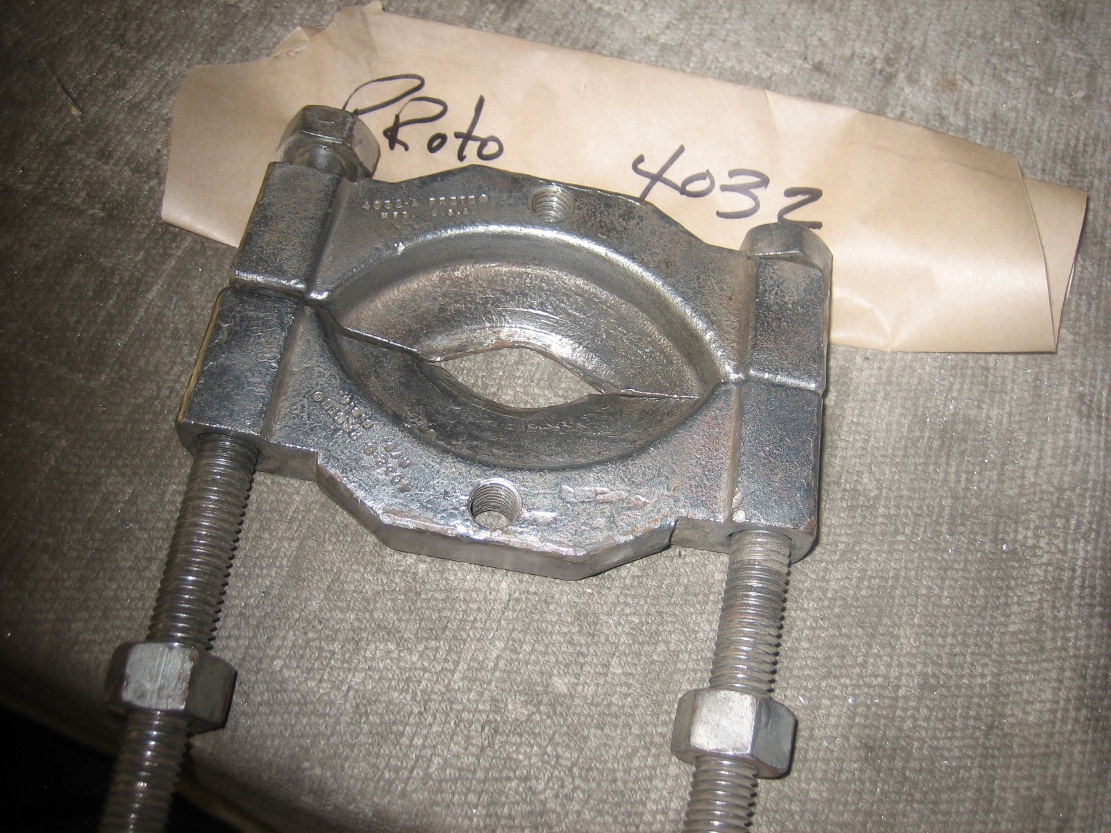 PROTO BEARING SPLITTER   4032