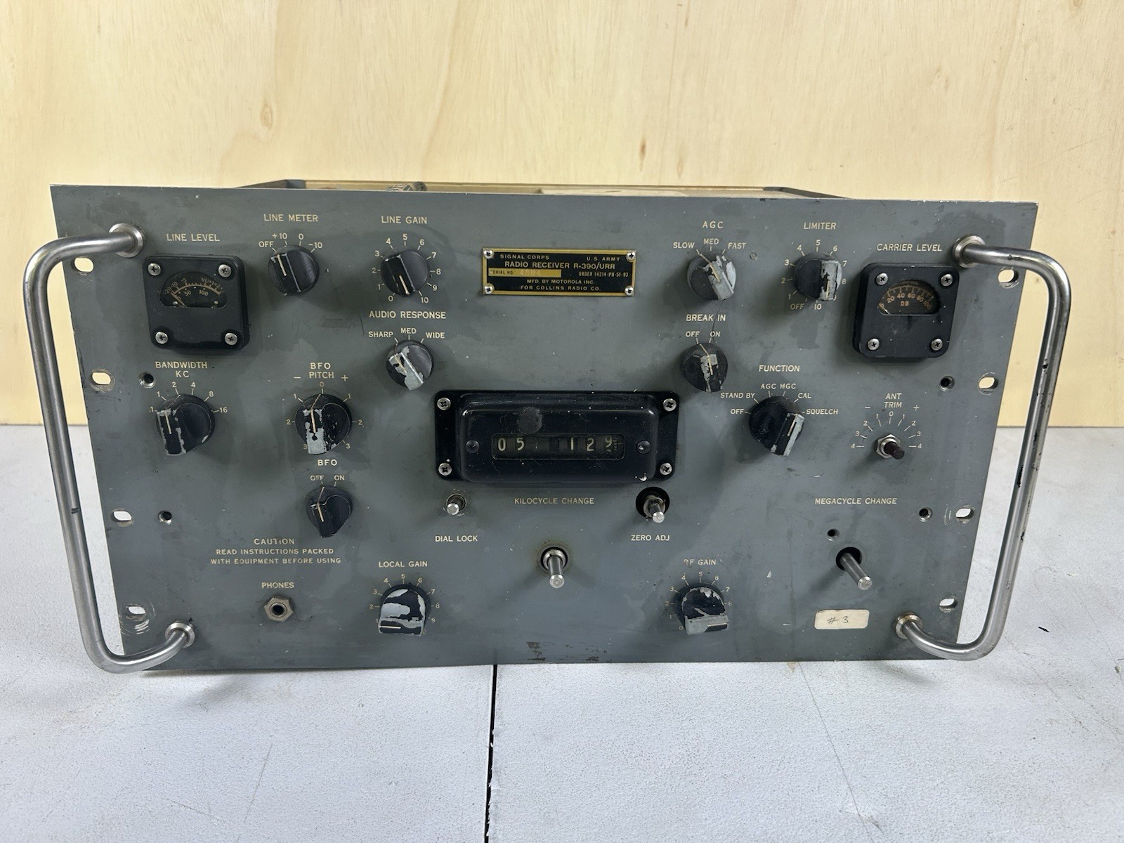 Vintage Collins R-390/URR Army Tube Ham Radio Communications Receiver SN 4884