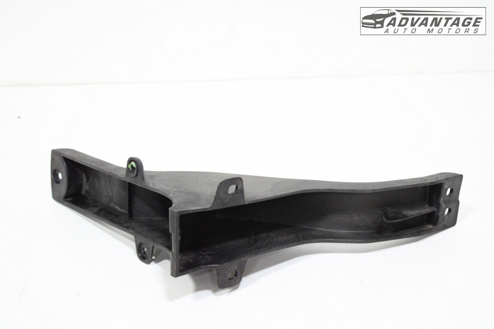 2018-2024 FREIGHTLINER CASCADIA 126 REAR LEFT SIDE CAB MOUNT BRACKET SUPPORT OEM