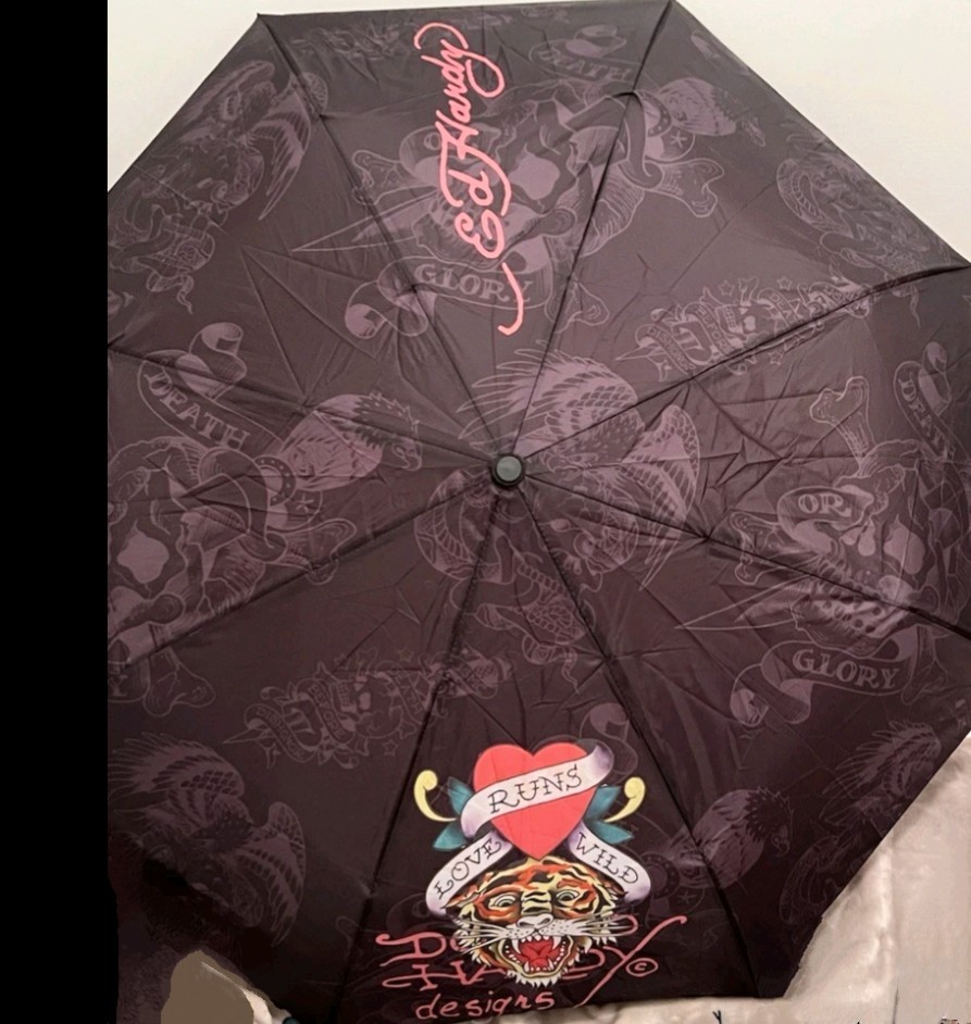 Ed Hardy Umbrella Tiger "LOVES RUNS WILD" Black Auto Open/Close NWT