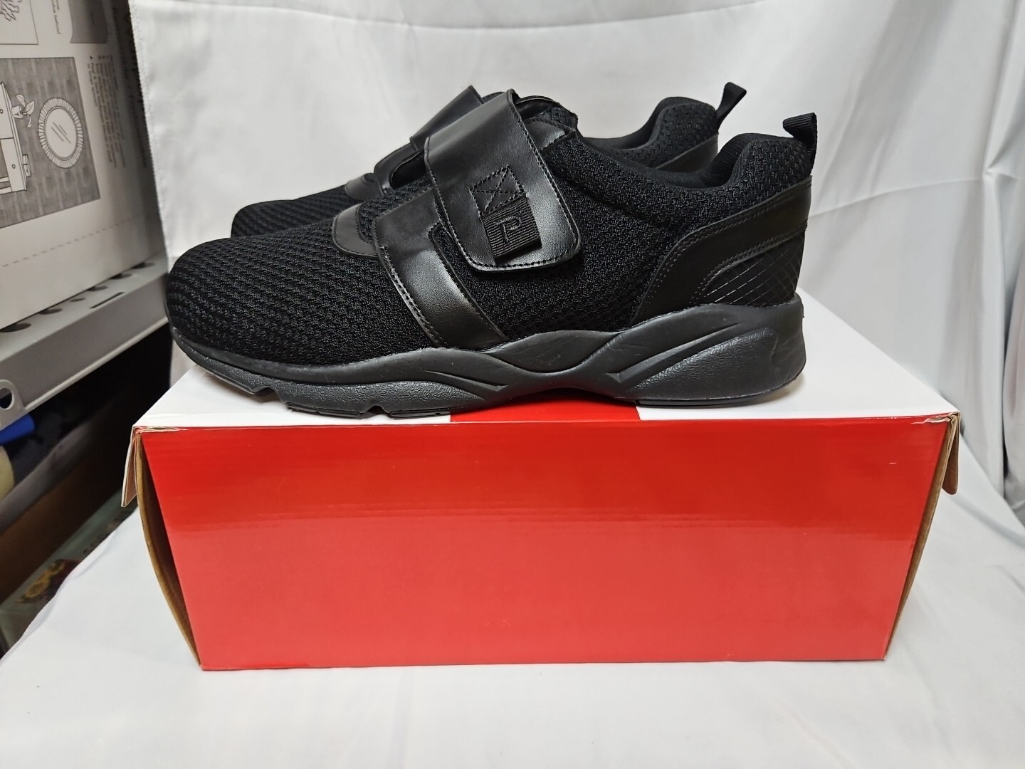 Propet Stability X Strap Men's Sneakers All Black Size 12 5E Extra Wide W Box