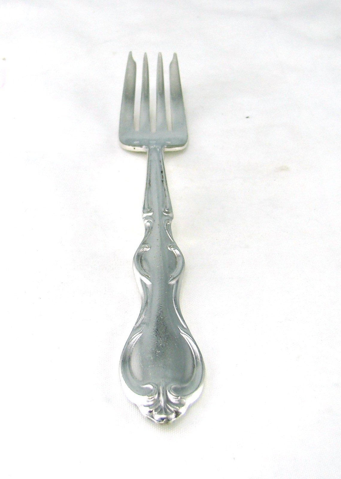 International Victor Silverplate ROCHELLE Lot of 2 Salad Forks USED