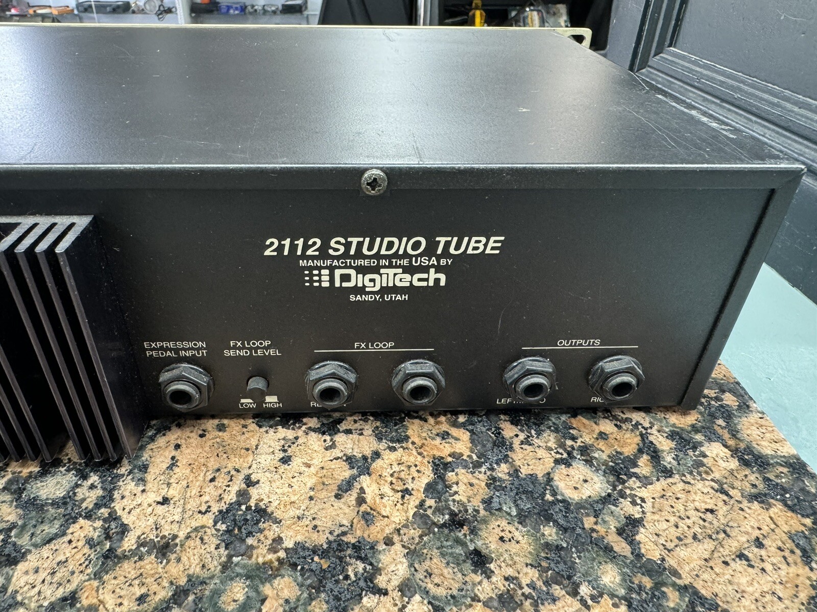 Digitech 2112 Studio tube Guitar processor effects System rack mount pre-amp