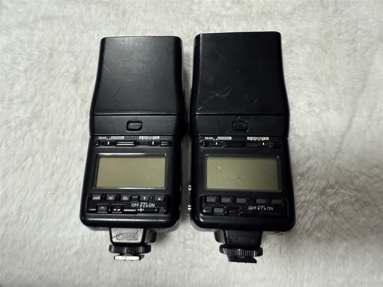 2x NIKON SPEEDLIGHT SB-24 SHOE MOUNT FLASH "UNTESTED"