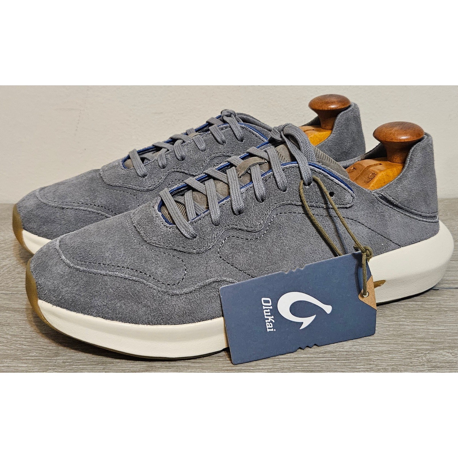 OluKai Koheo Charcoal Gray Sneakers Men's Size 9.5 M NWT