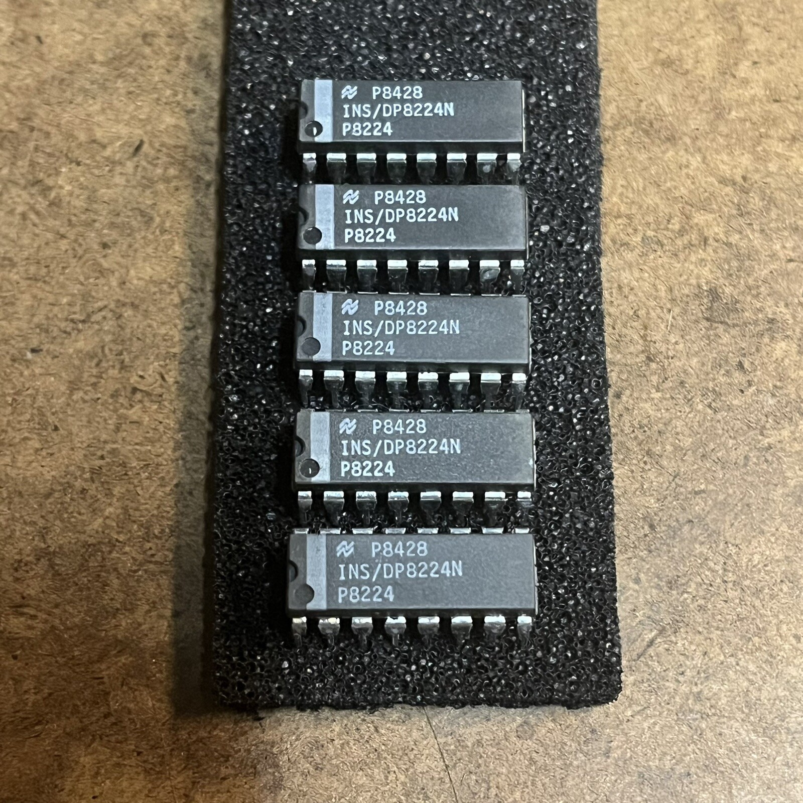 (5 Pcs) National Semi INS/DP8224N Clock Generator & Driver NOS DIP IC
