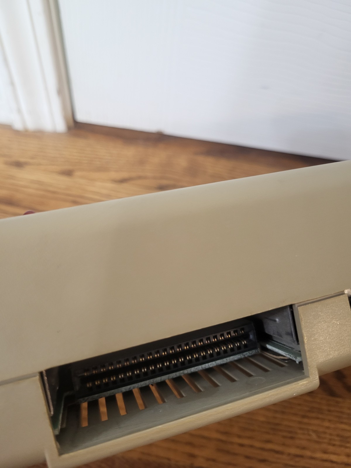 Commodore 64 Model C64 Breadbin Vintage Computer - READ Missing Key