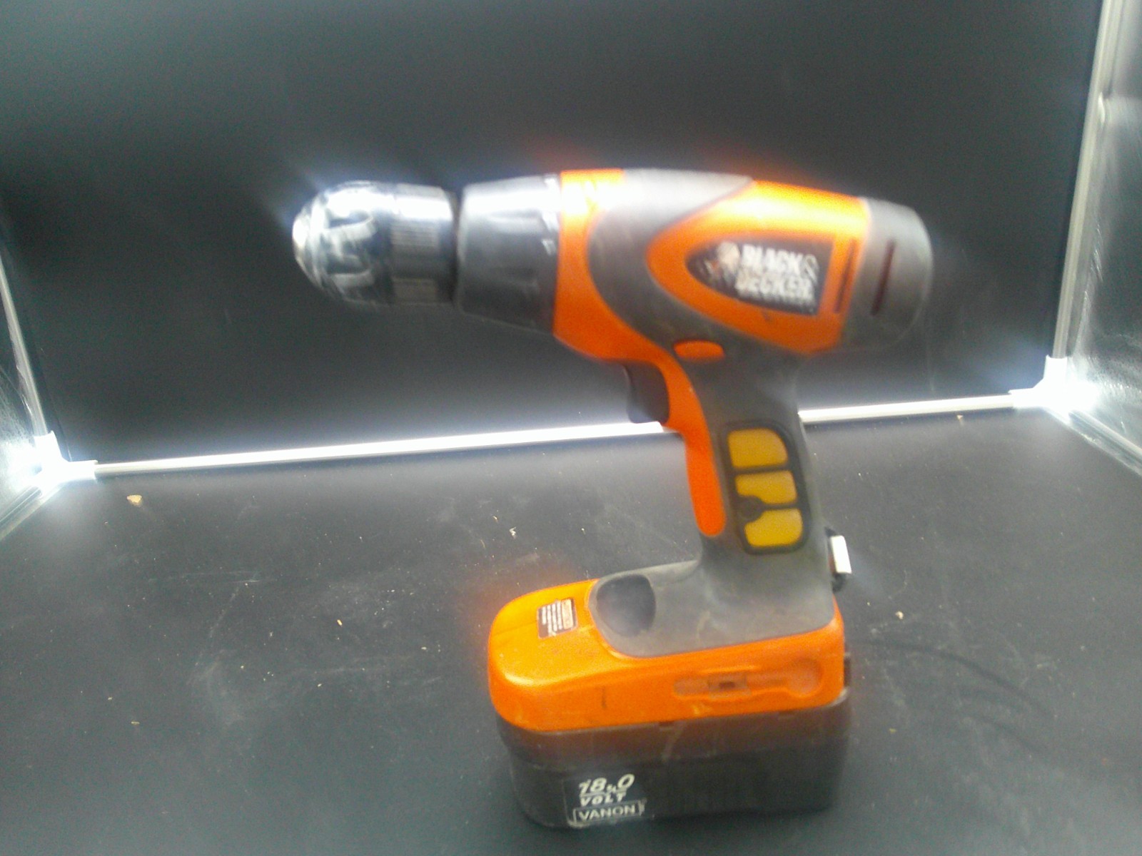 Black and Decker 18V Cordless Drill with 18 Volt Battery tested