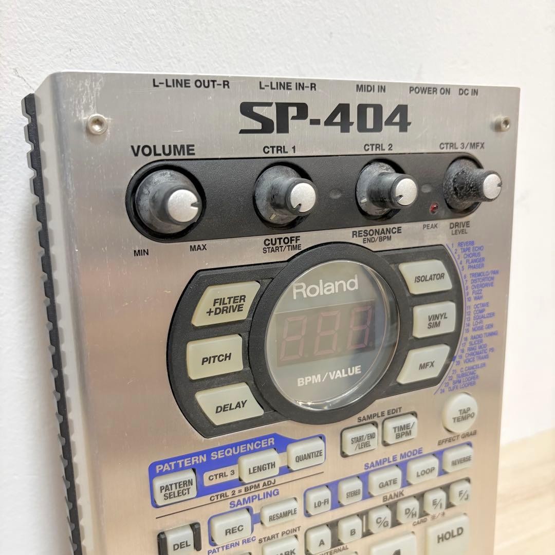 Roland SP-404 Sampler & Sequencer fast ship from japan