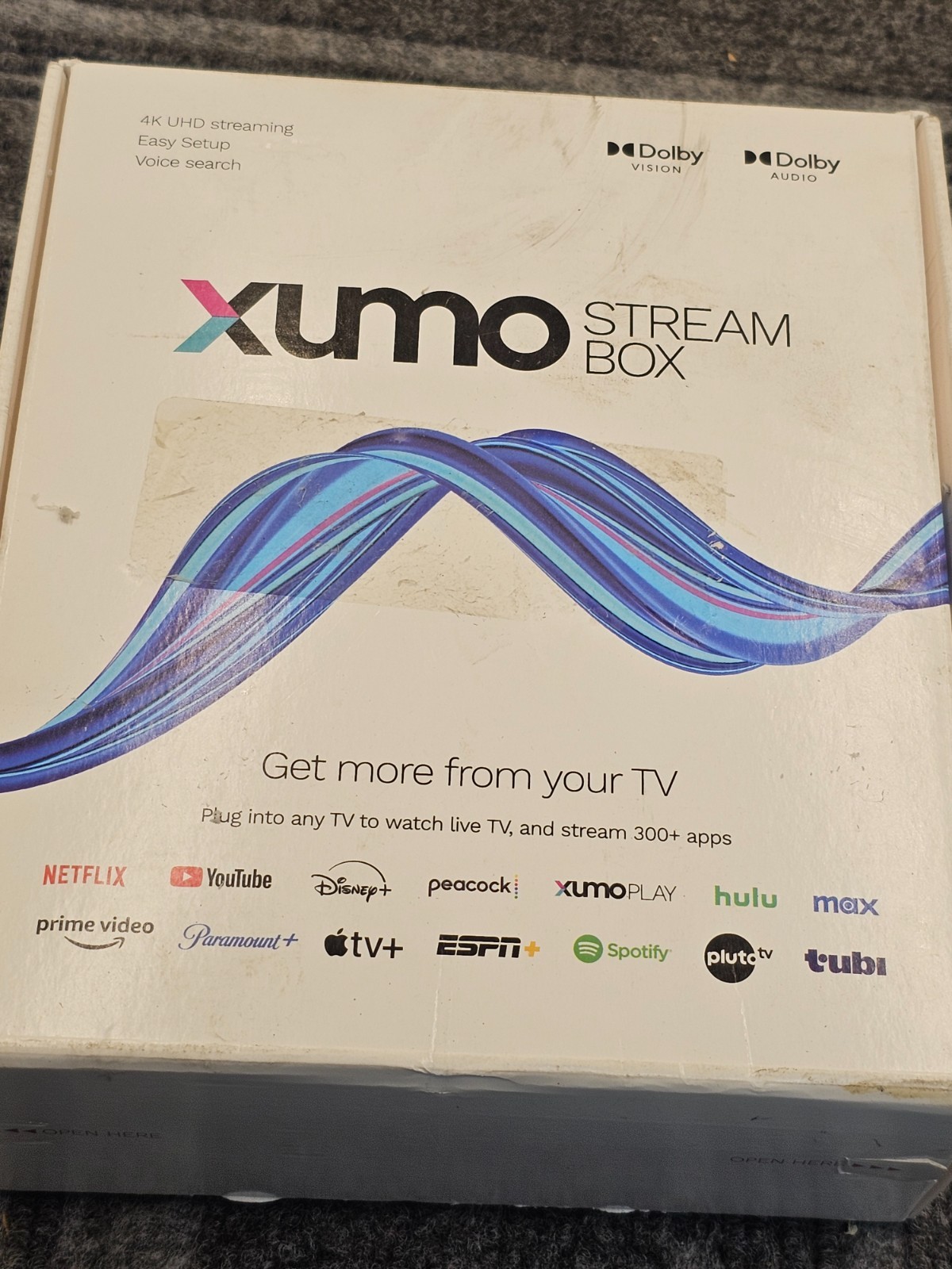 Xumo ESST11AEI Stream Box 4K UHD Streaming Device Dolby Vision & Audio