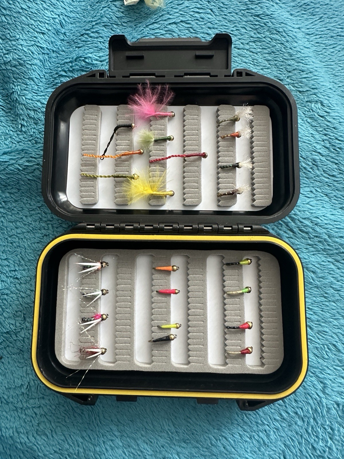FLY fishing BOX WITH SALMON FLIES nymph gold heads