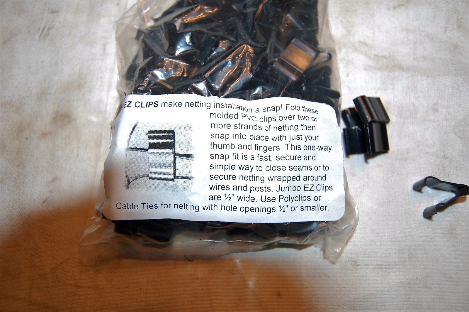 EZ Clips For Netting Installation (100 Clips)