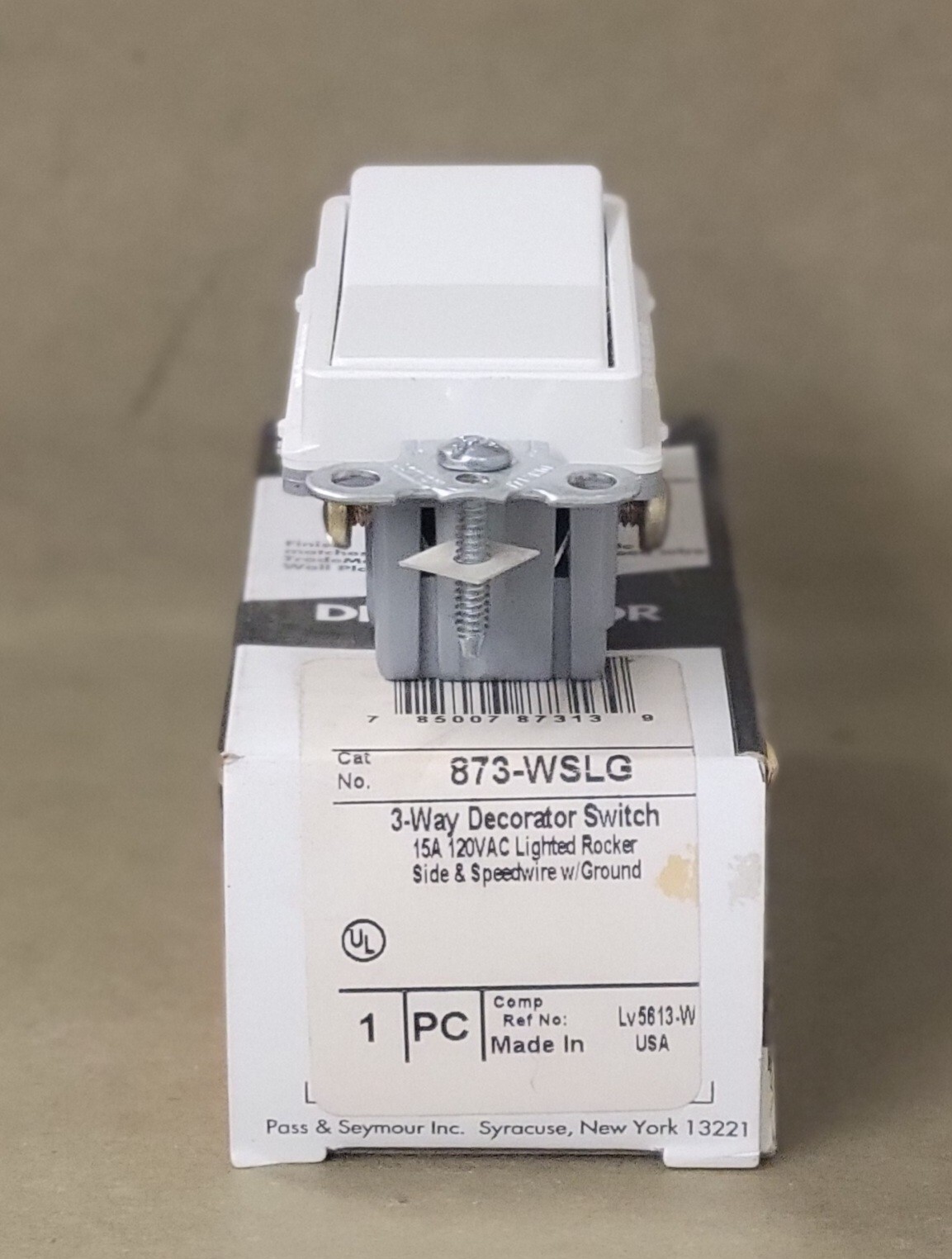 P&S 873WSLG 3-WAY LIGHTED DECOR SWITCH WHITE