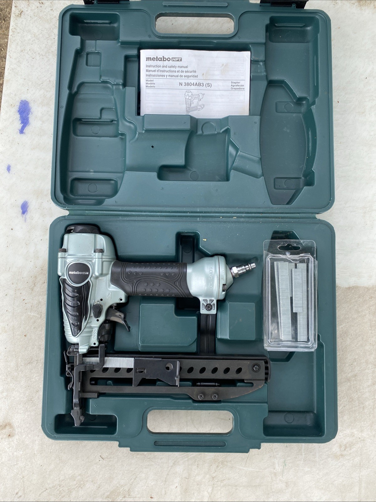 Metabo HPT N 3804AB3 (S) 7/16" Crown Finish Stapler 18 gauge