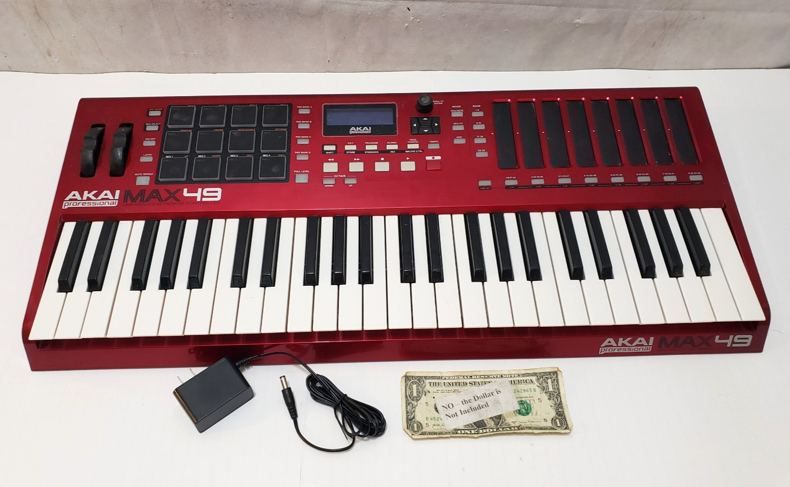 Akai Professional MAX49 USB/MIDI/CV Keyboard Controller with Touch Faders TESTED