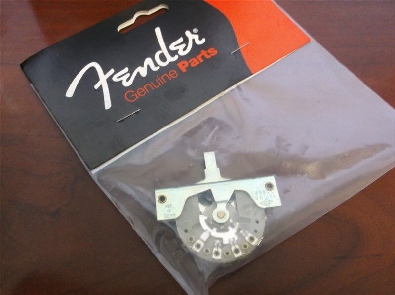 NEW - Genuine Fender CRL 5-Way Lever Control Switch, 003-8929-049
