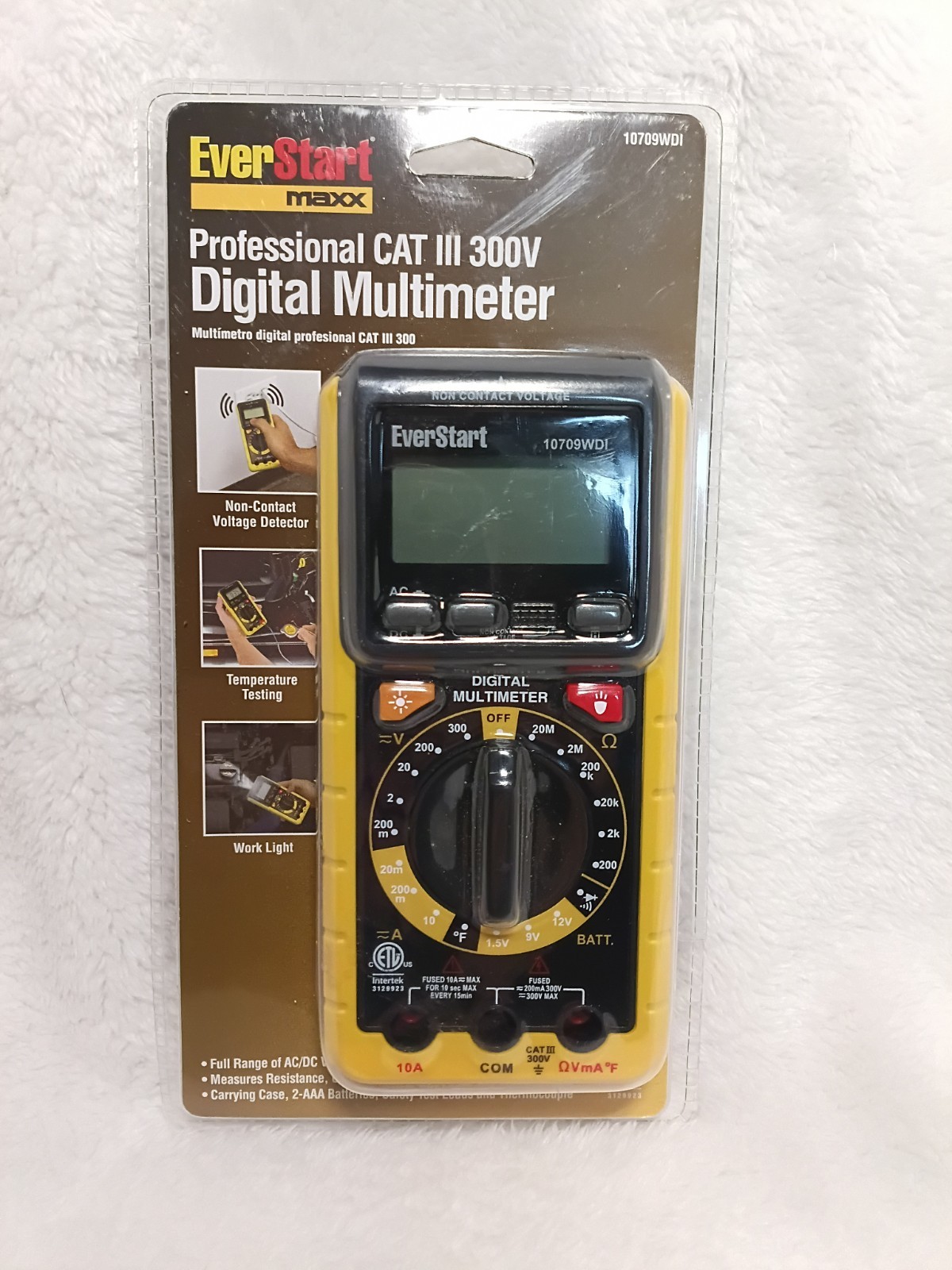Ever Start Maxx Professional CAT lll 300V Digital Multimeter 10709WDI