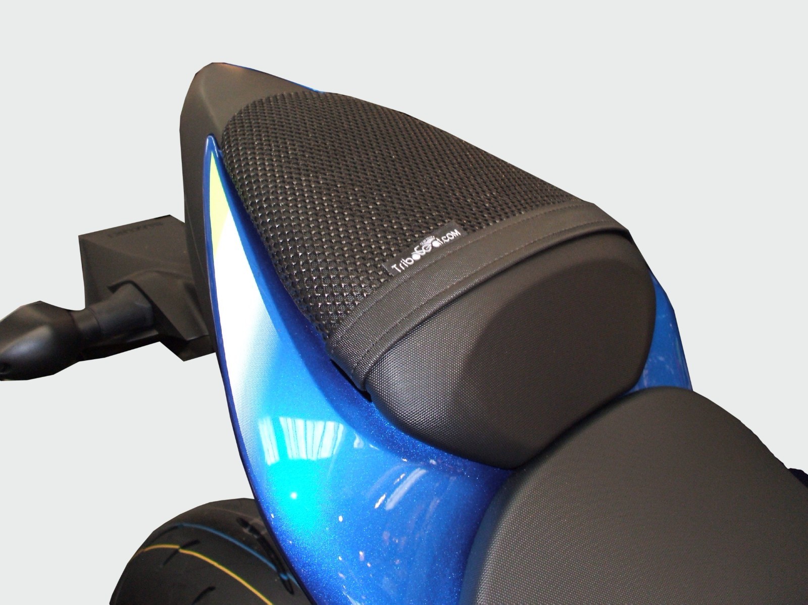 SUZUKI GSX-S 1000F (2019-2021) TRIBOSEAT ANTI-SLIP PASSENGER SEAT COVER