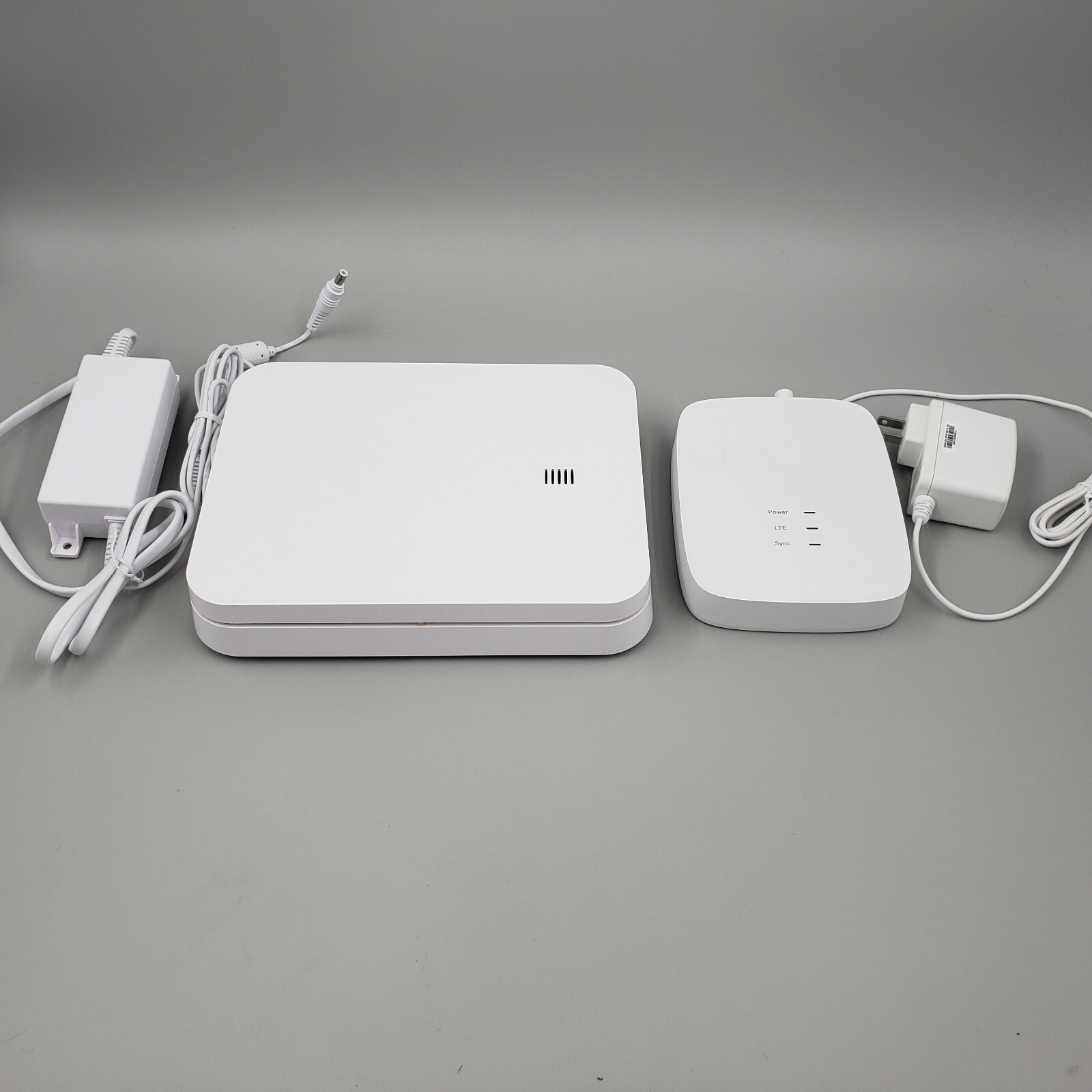 Blue ADT S30 Home Security Base & Cellular Backup Bridge S30B1R0-01