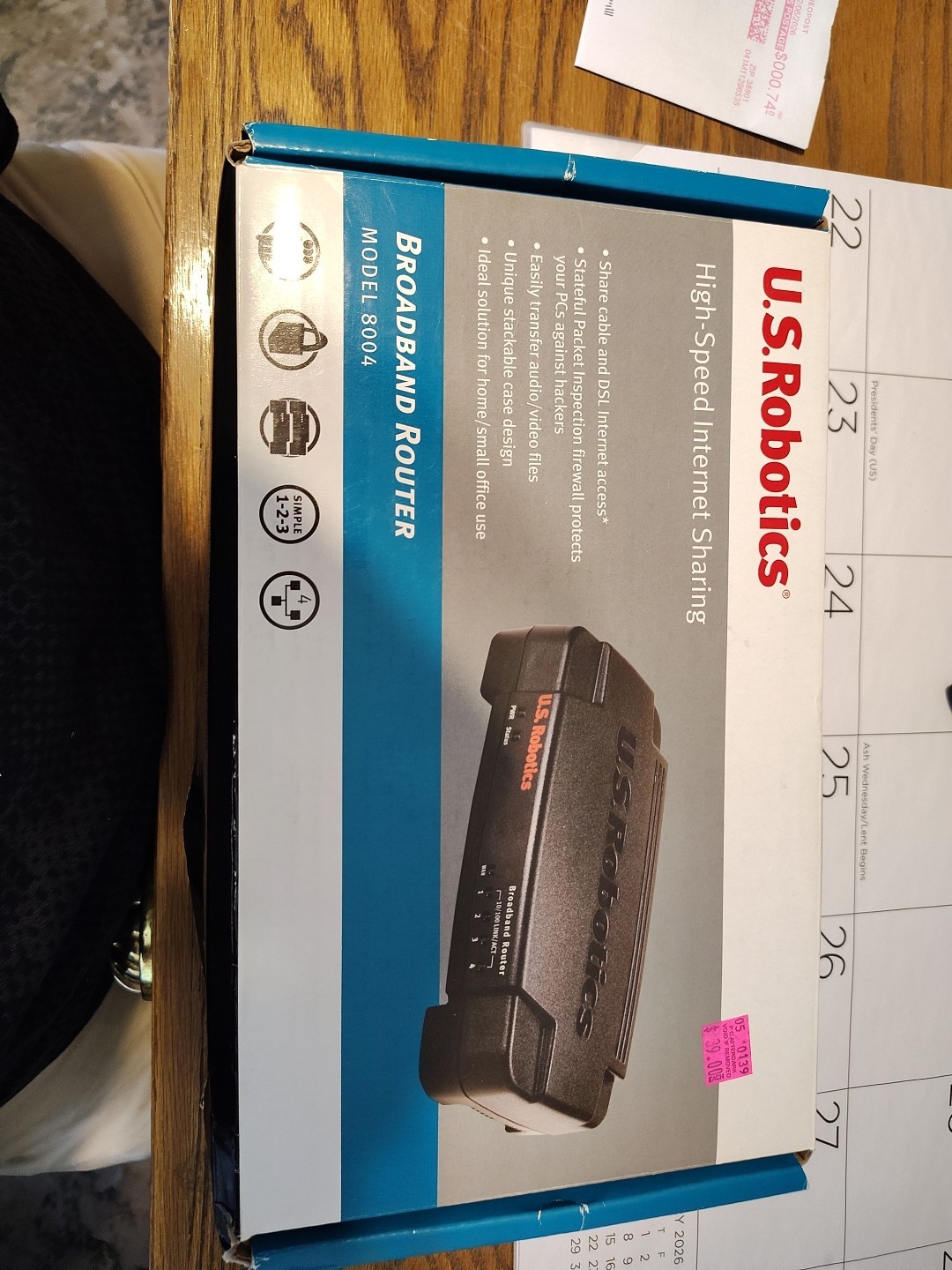 US Robotics BroadBand Router 8004  ~!~ NEW ~