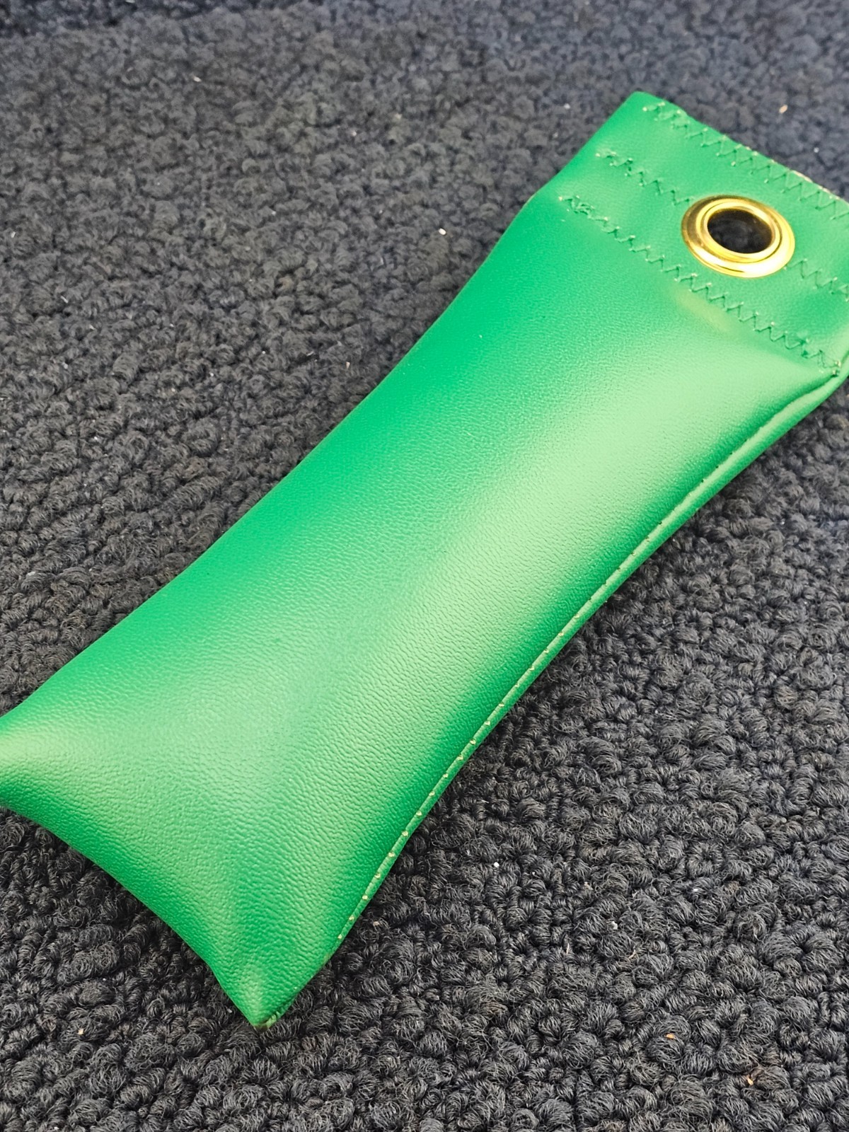 Cando 2Lb Soft Grip Exercise Weight 0.91 Kg Hand Weight Bag Style Green