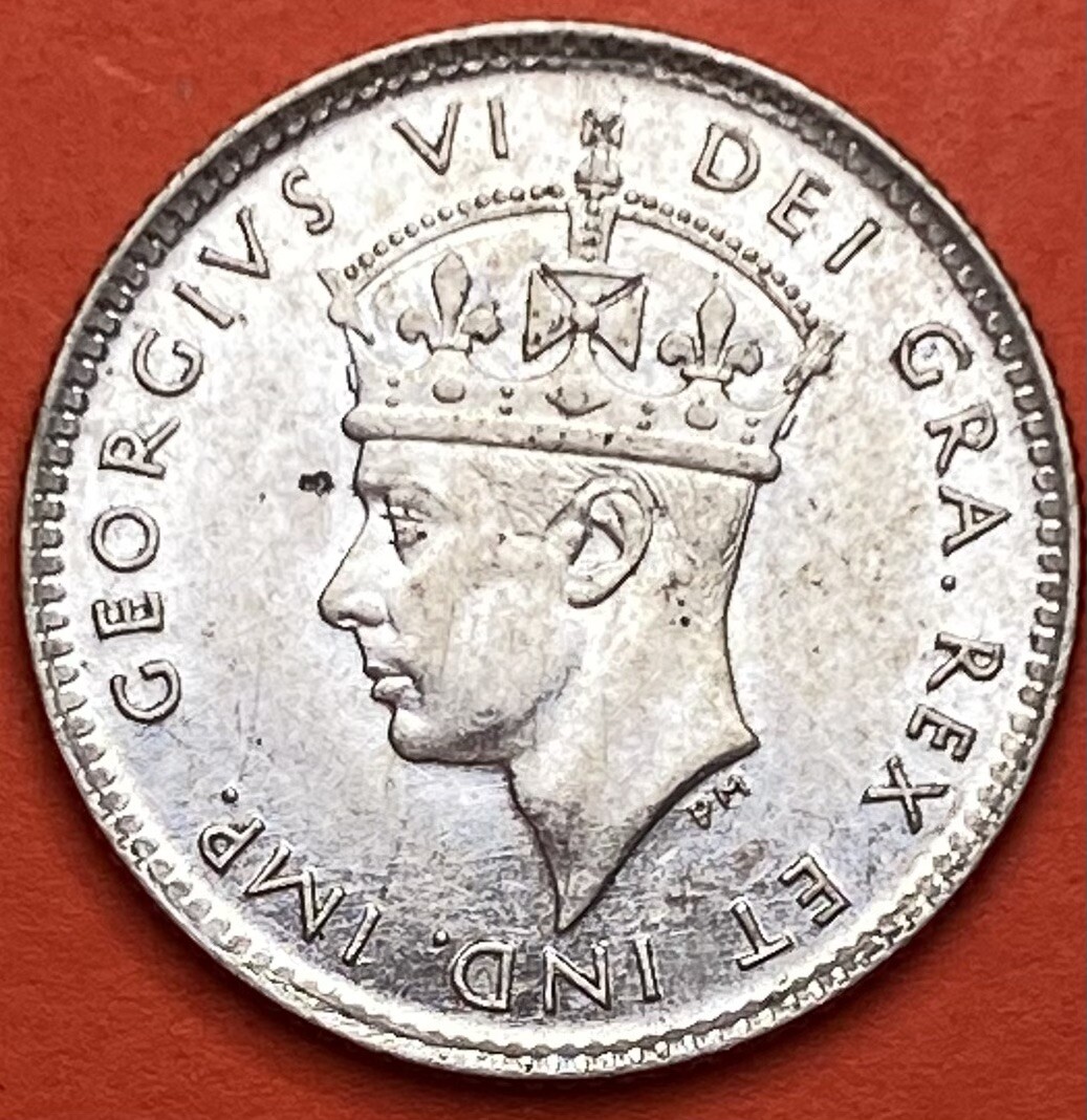 1945 Newfoundland 5 Cents - EF/AU - Lot#4459
