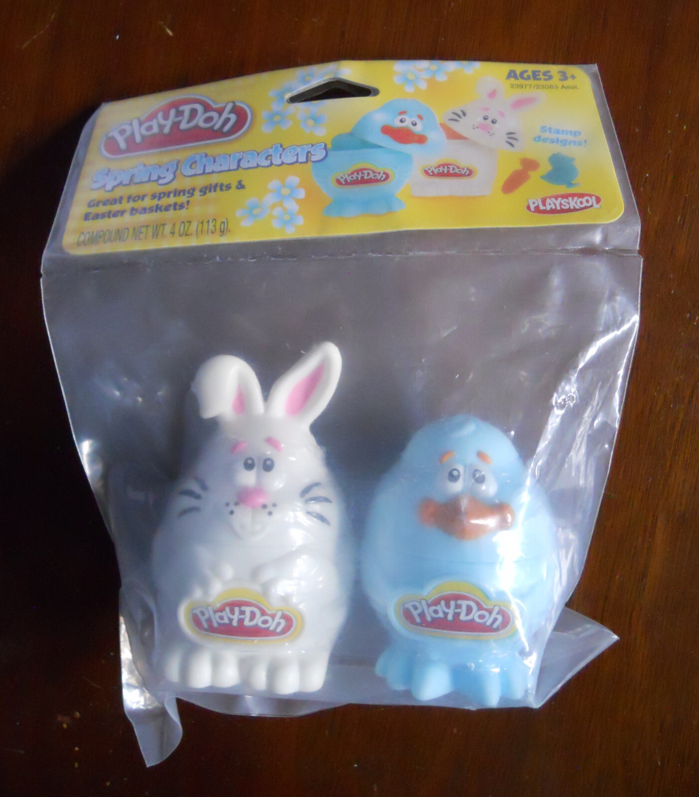 Play-Doh EASTER White BUNNY & BLUE BIRD Modeling Dough Spring Holiday Egg Hunt