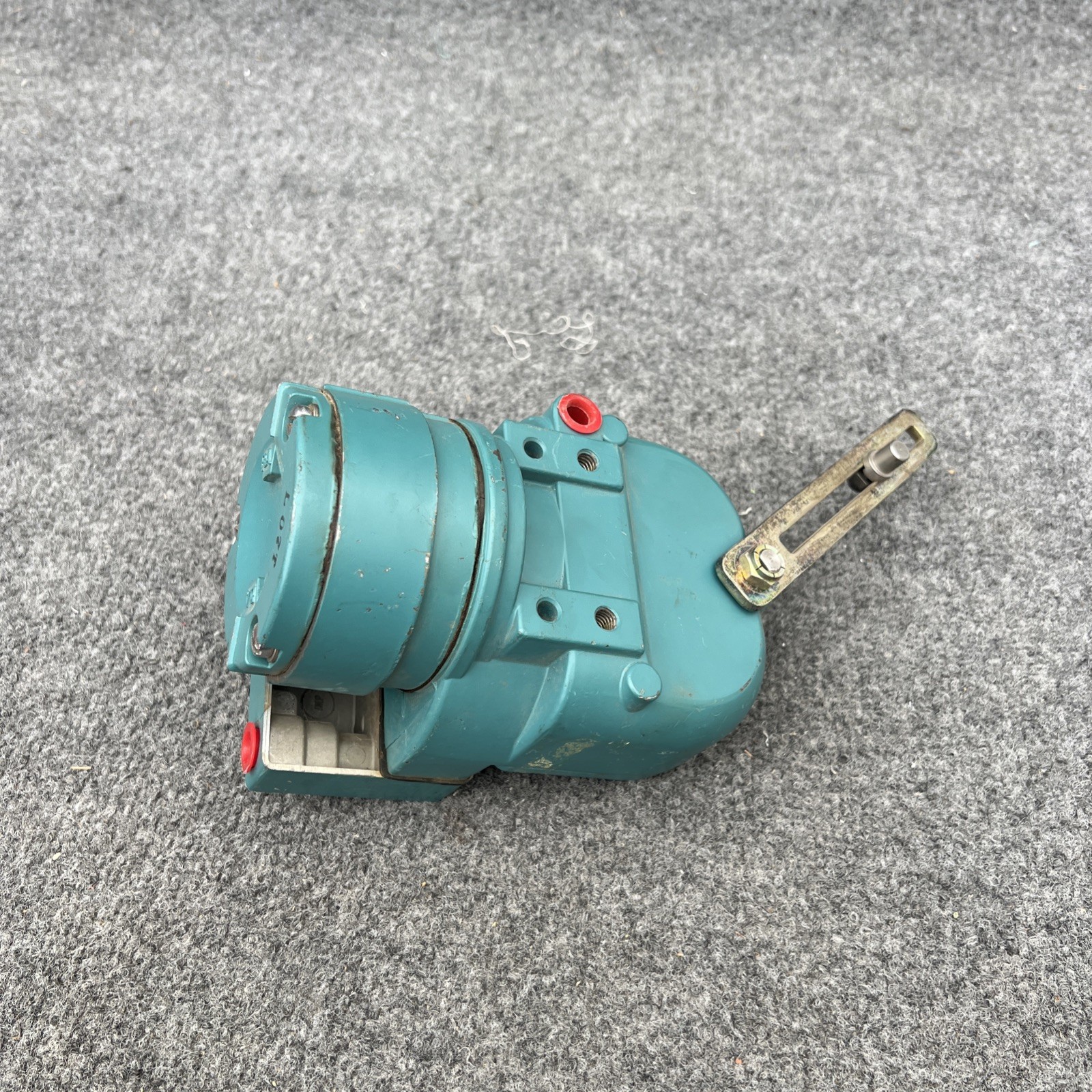 Honeywell JJA01E Pressure Switch New