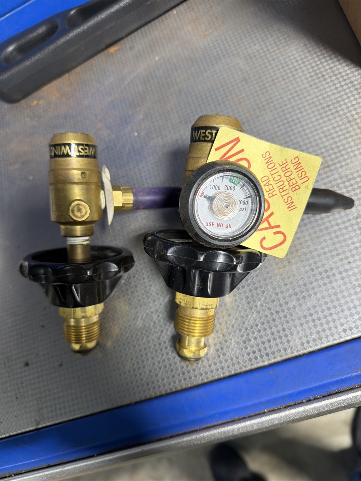 2 Western Westwinds 3000 PSI, Helium Gas Filler Gauge for  Tank Valve