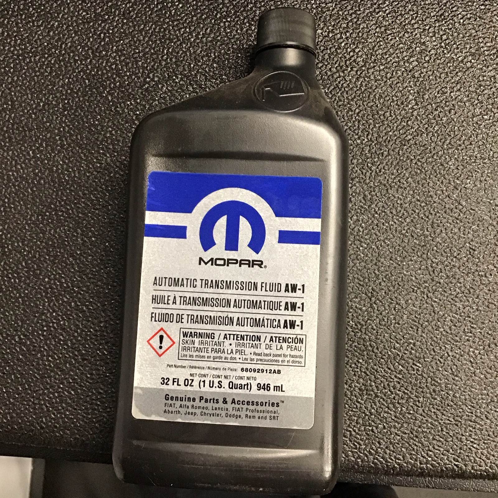 MOPAR AUTOMATIC TRANSMISSION FLUID AW-1 QUART 32 FL OZ. OEM MOPAR 68092912AC  AB