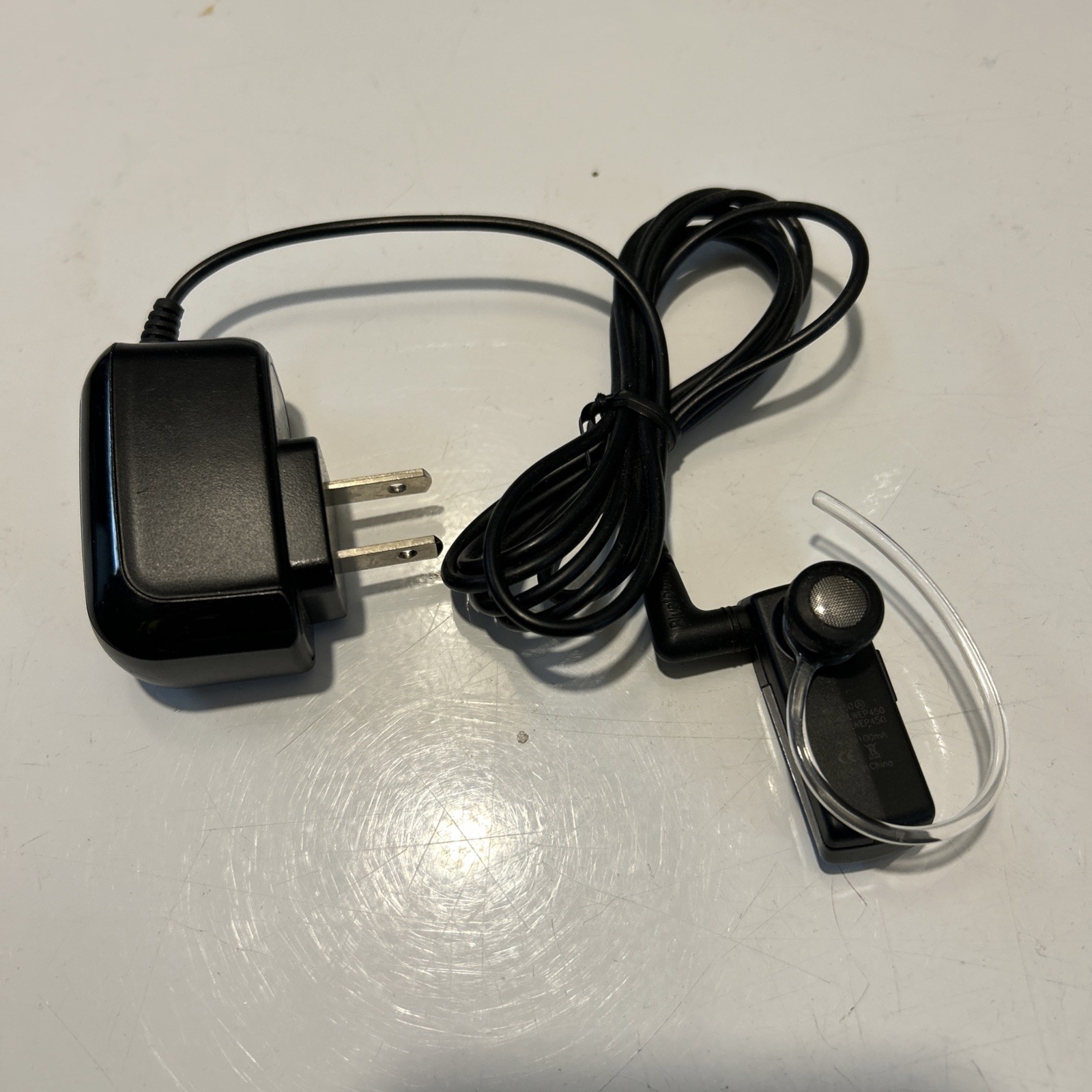 Samsung  WEP450 Bluetooth Headset Hands Free Earpiece Black