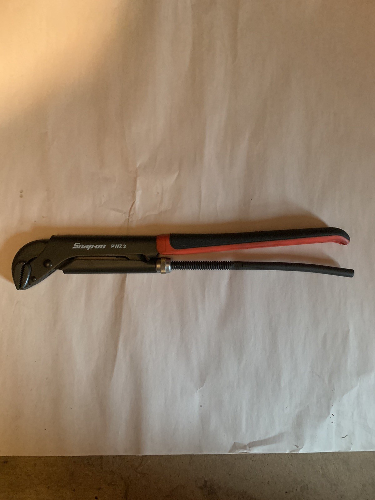 Snap-on Tools Red Black 17” Adjustable Plier Wrench PWZ2 New Old Store Stock