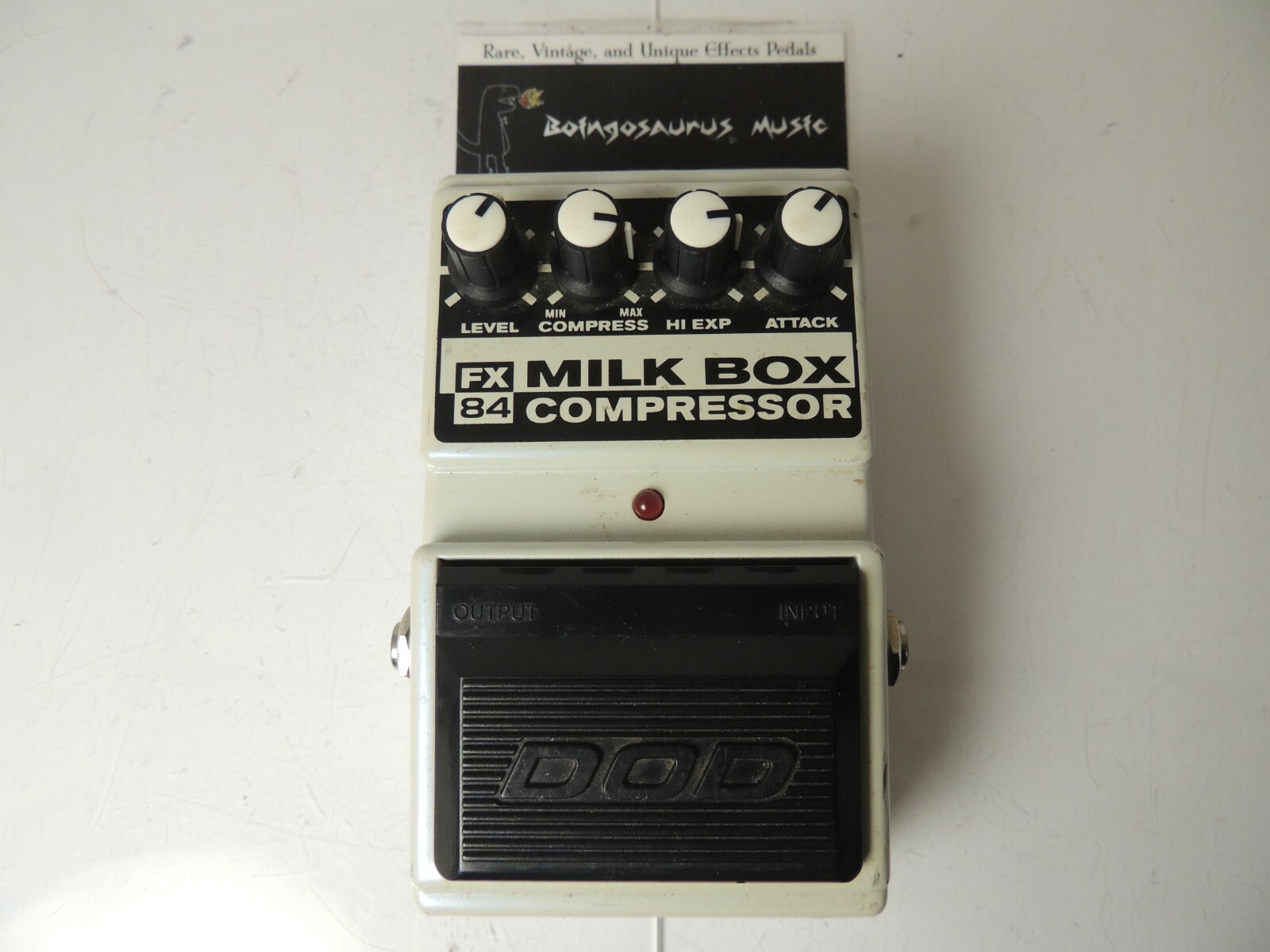 DOD FX84 Milk Box  Compressor Sustainer Effects Pedal  Free USA Shipping