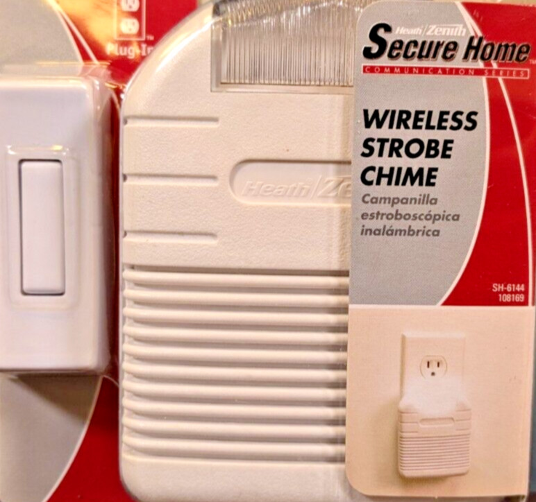 HEATH ZENITH HOME PLUG-IN WIRELESS DOORBELL CHIME W/ STROBE LIGHT 100 FT RANGE