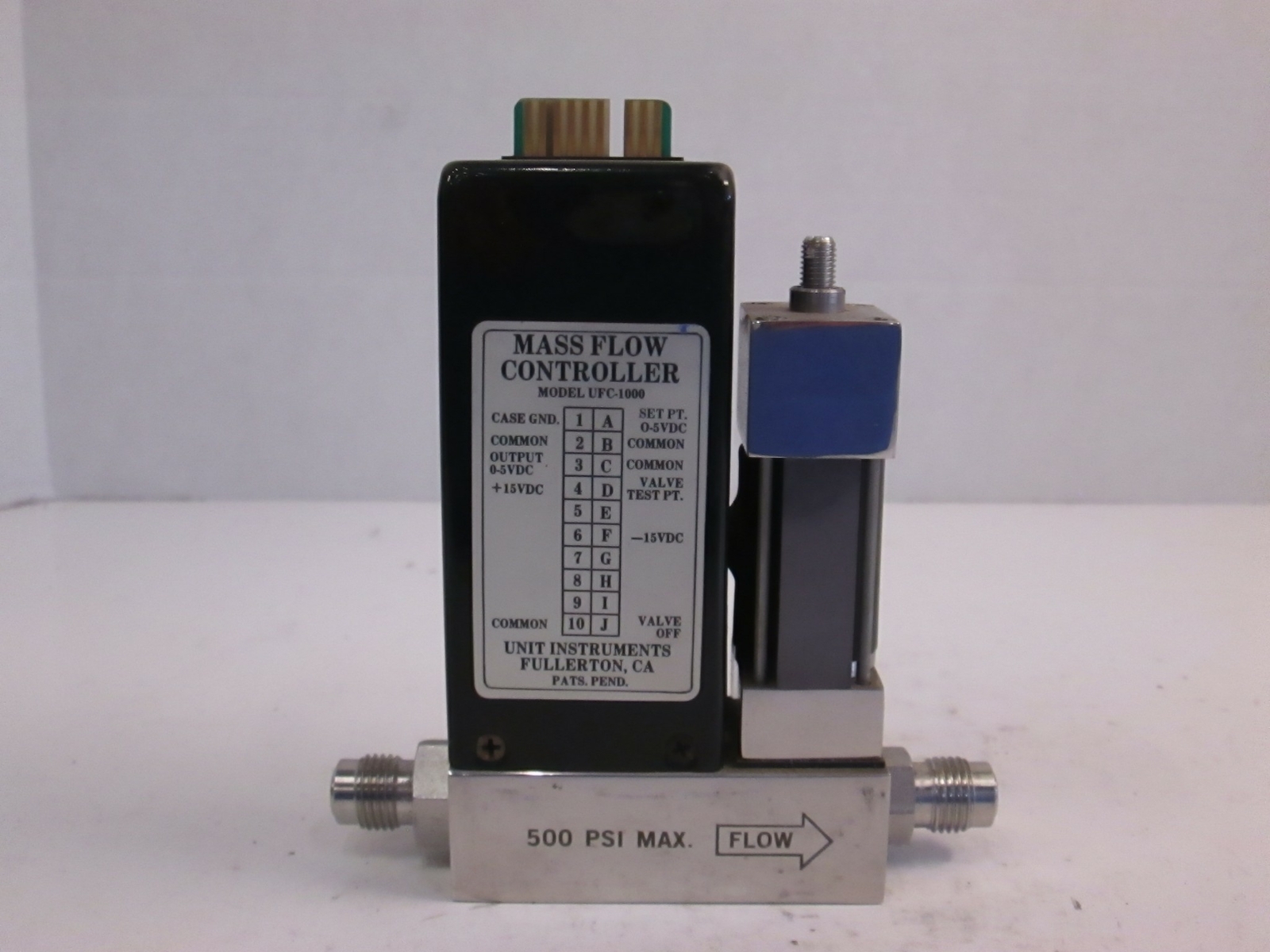 Unit UFC-1000 Mass Flow Controller MFC, NH3, 5 SLM