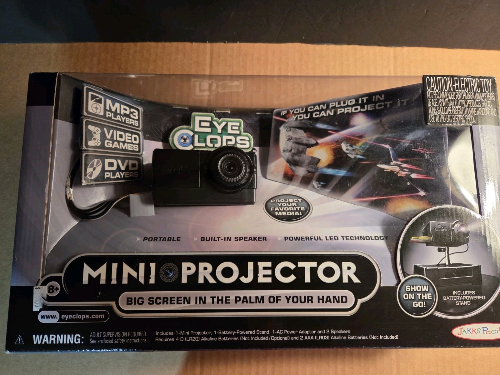 NEW Jakks Pacific Eyeclops Mini LED Video Projector - Up to 60” Screen MISB