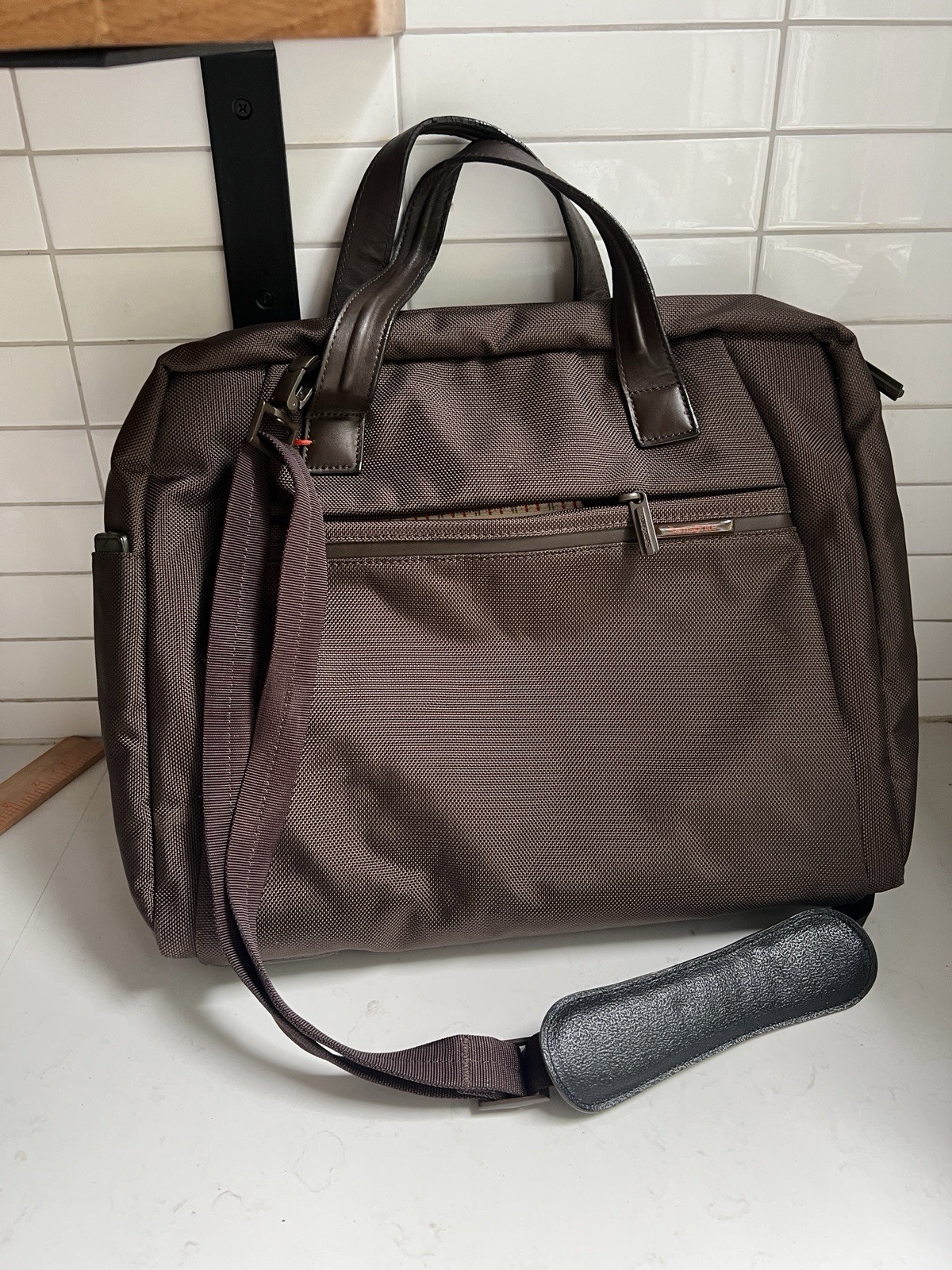 SAMSONITE Brown Canvas Laptop Bag Briefcase Messenger Shoulder Strap