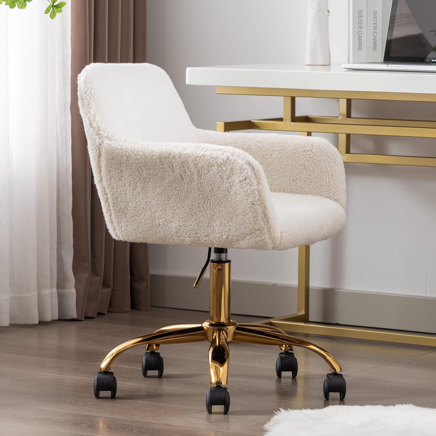 Faux Fur Office Desk Chair Comfy Swivel Armchair W/ Wheels Upholstered Fuzzy