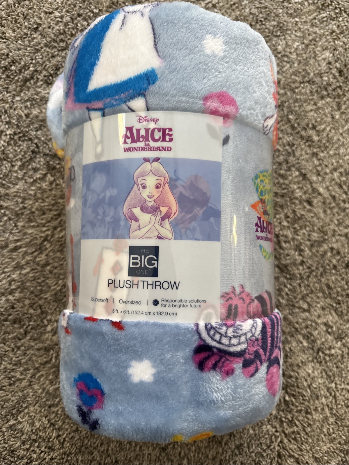 Disney Alice in Wonderland & Cheshire Cat Plush Throw Blanket 60”x 72”