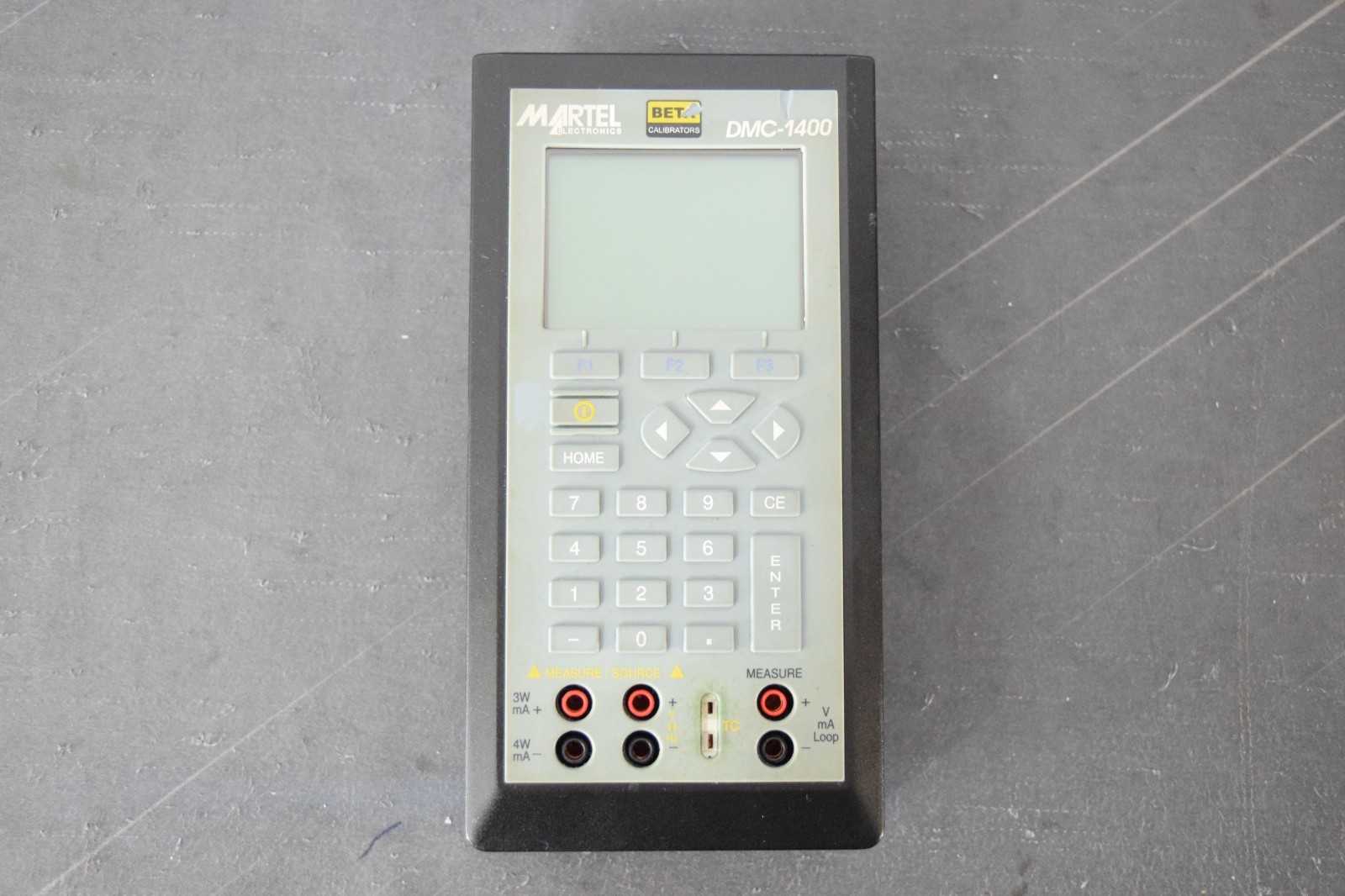 Martel DMC-1400 Documenting Multifunction Calibrator