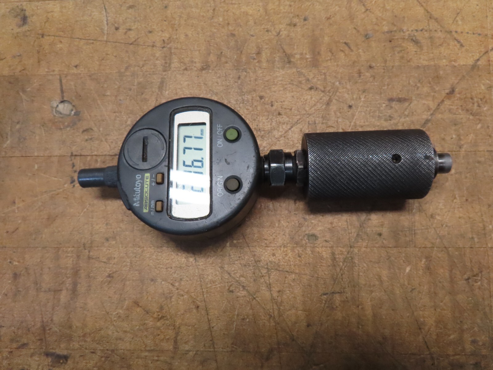 Mitutoyo 543-390B .01mm grad