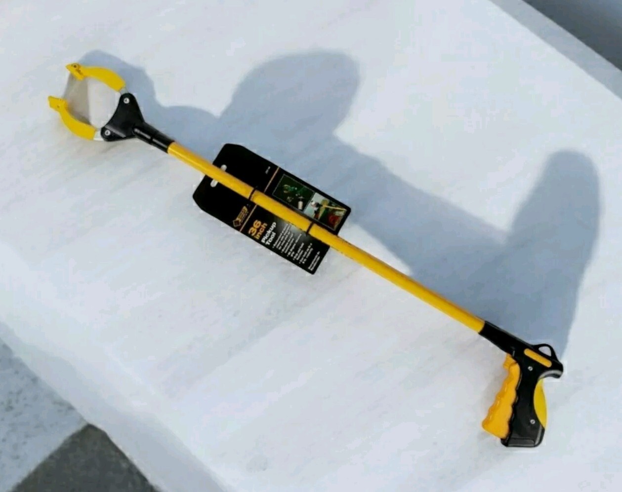 Steel Grip 36 in. Mechanical Pick-Up Tool 5 lb. pull Lightweight Rubber TA5105